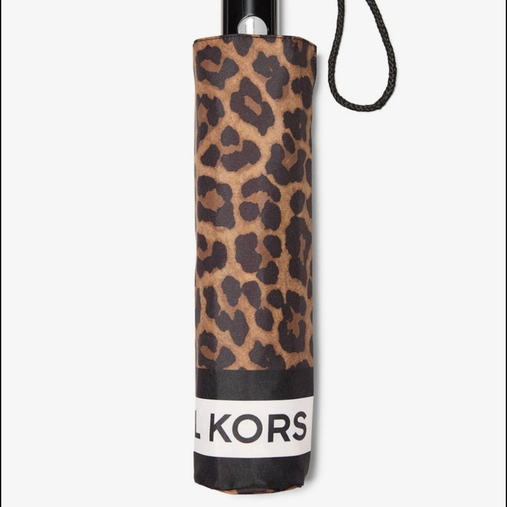 MICHAEL Michael Kors Leopard Print Compact Umbrella - Brown, Black, White - Picture 2 of 3